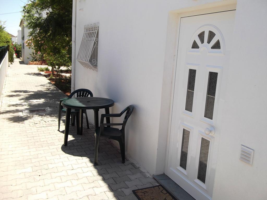 Apartment In A House Тавіра Екстер'єр фото